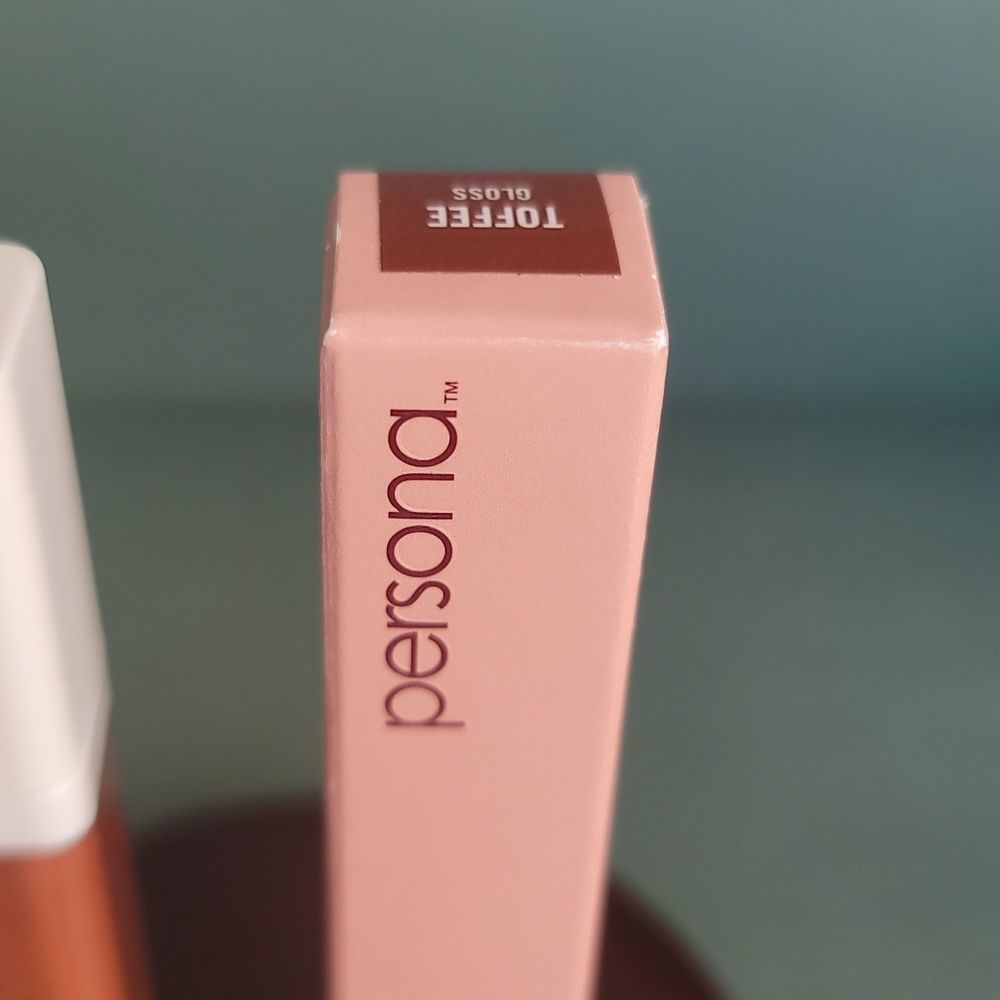 Persona Lip Gloss - Toffee Gloss - Picture 2 of 6